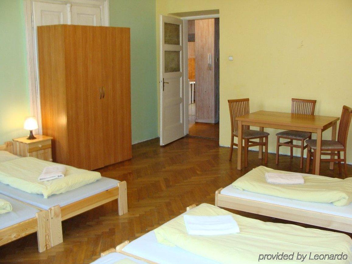 Hostel Al Fresco Krakow Ngoại thất bức ảnh