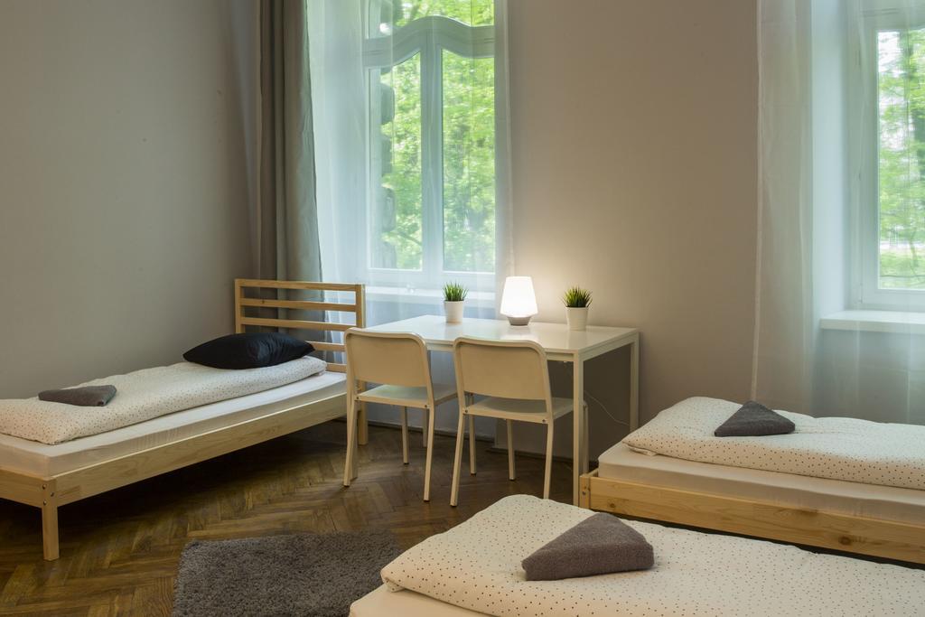 Hostel Al Fresco Krakow Ngoại thất bức ảnh
