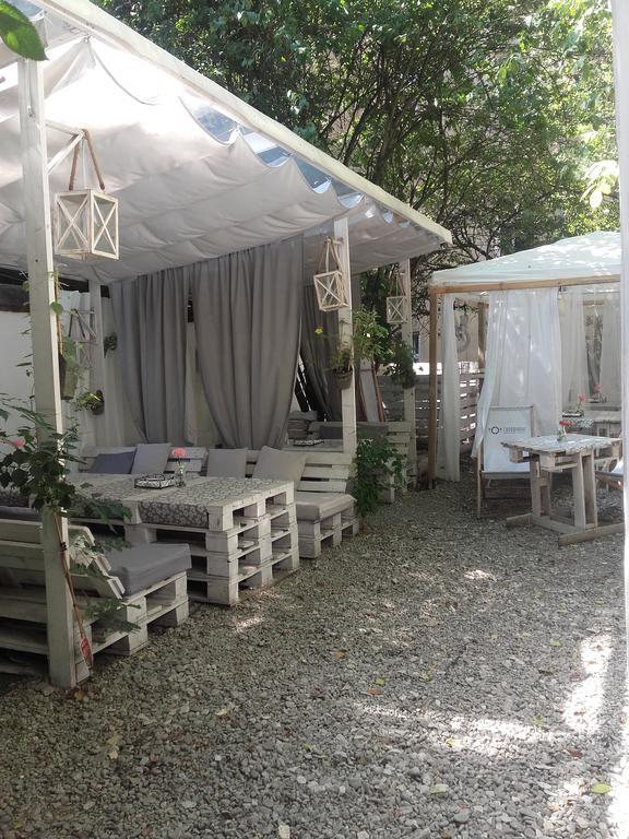 Hostel Al Fresco Krakow Ngoại thất bức ảnh