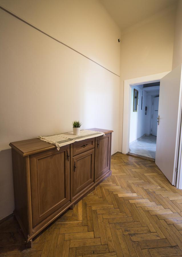 Hostel Al Fresco Krakow Ngoại thất bức ảnh
