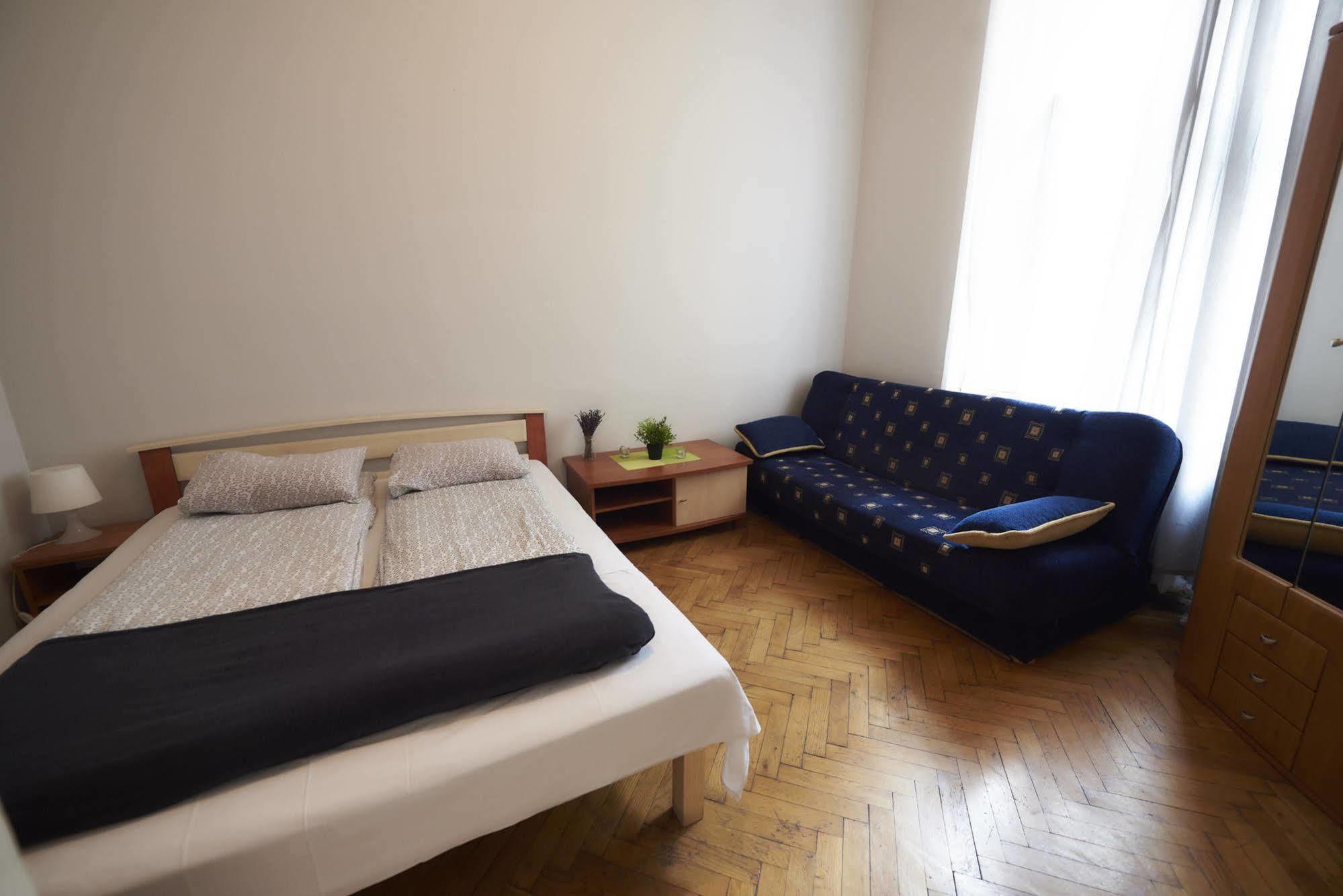Hostel Al Fresco Krakow Ngoại thất bức ảnh